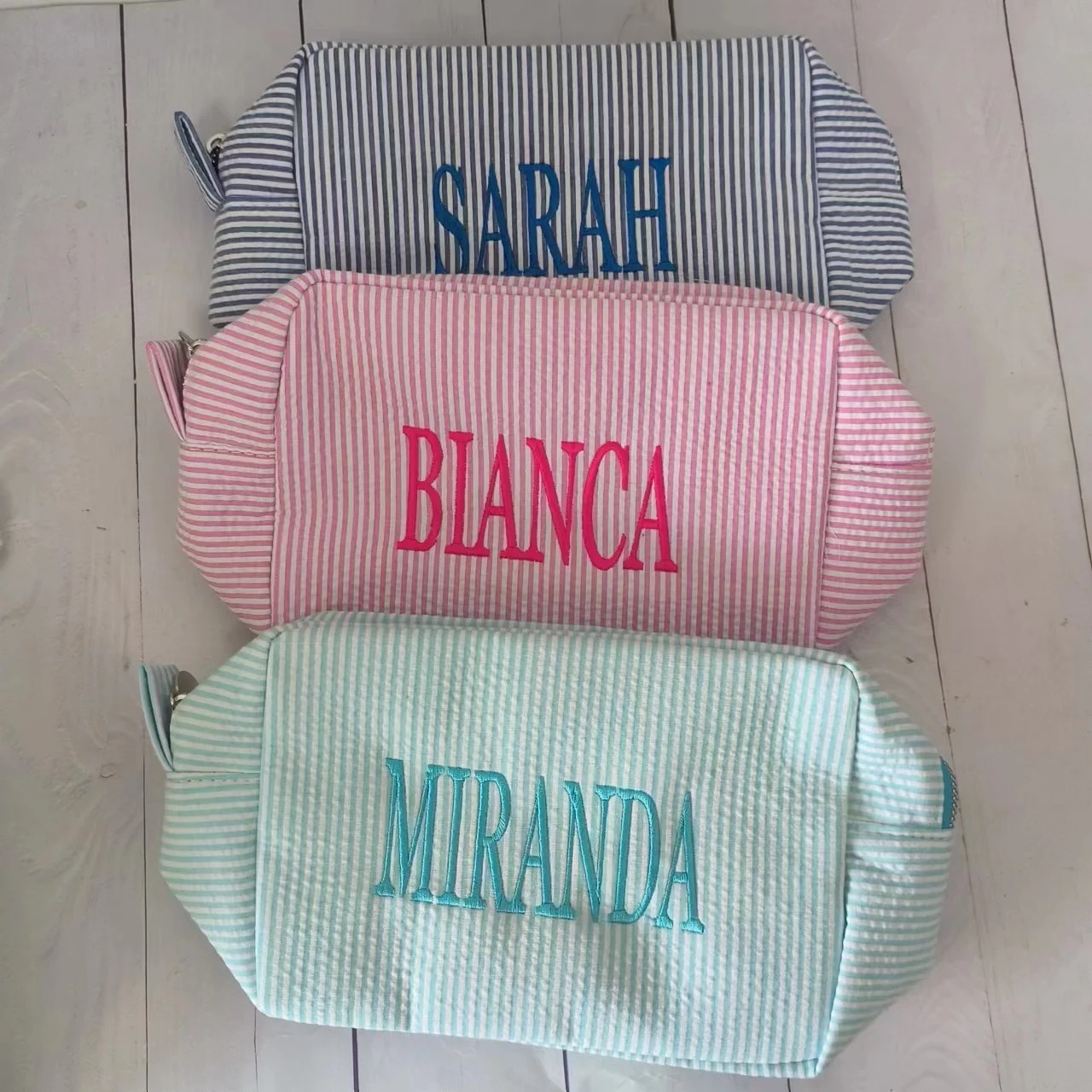 Custom Name Monogrammed Toilet - огляд і ціна Monogram Custom Case